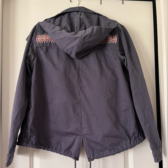 Medium, Roxy light jacket, removable hood, super cute! - Picture 1 of 4